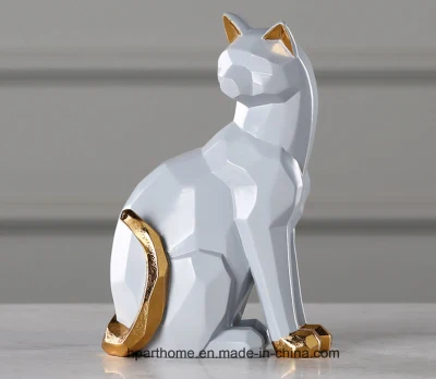 La estatuilla encantadora de la escultura del gato que se sienta de la resina crea para requisitos particulares para la venta al por mayor